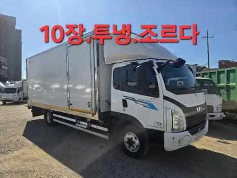 타타대우 더쎈 3.5톤 냉동탑 2023년식 사진 1